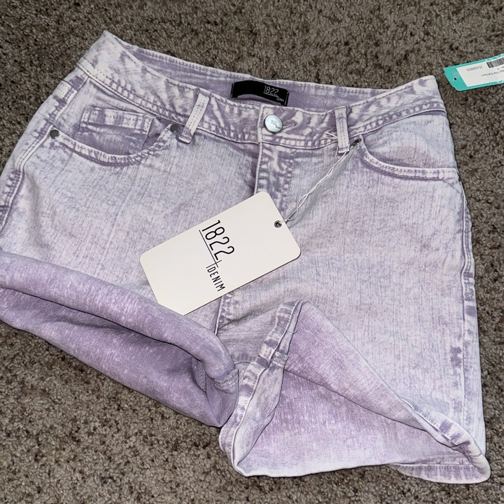 1822 Denim Annabeth High Rise Roll Short NWT 4 Light Purple - Picture 8 of 9